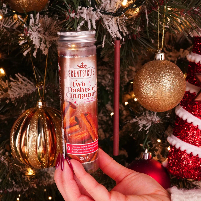 Scentsicles bastoncini profumati per l'albero di Natale cannella 6 pz - Two Dashes Of Cinnamon