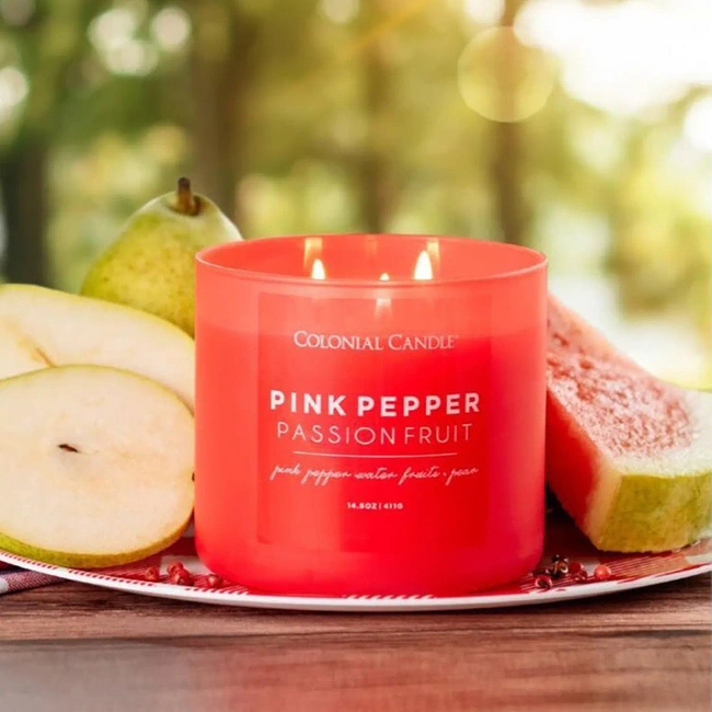 Colonial Candle Pop Of Color geurkaars van sojabonen in glas 3 lonten 14,5 oz 411 g - Pink Pepper Passionfruit
