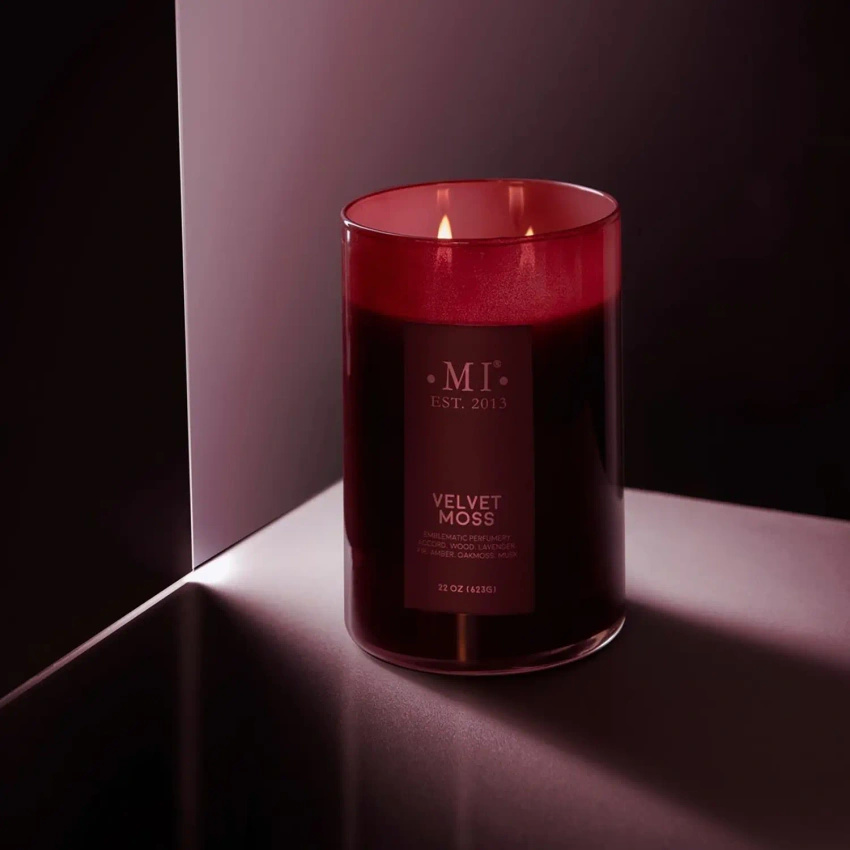 Colonial Candle Vela perfumada de soja sofisticada para hombres en vaso 22 oz 623 g - Velvet Moss
