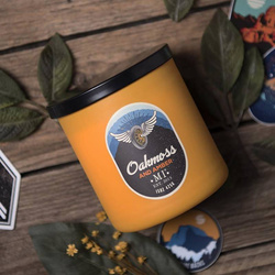Soy scented candle for men Oakmoss Amber Colonial Candle