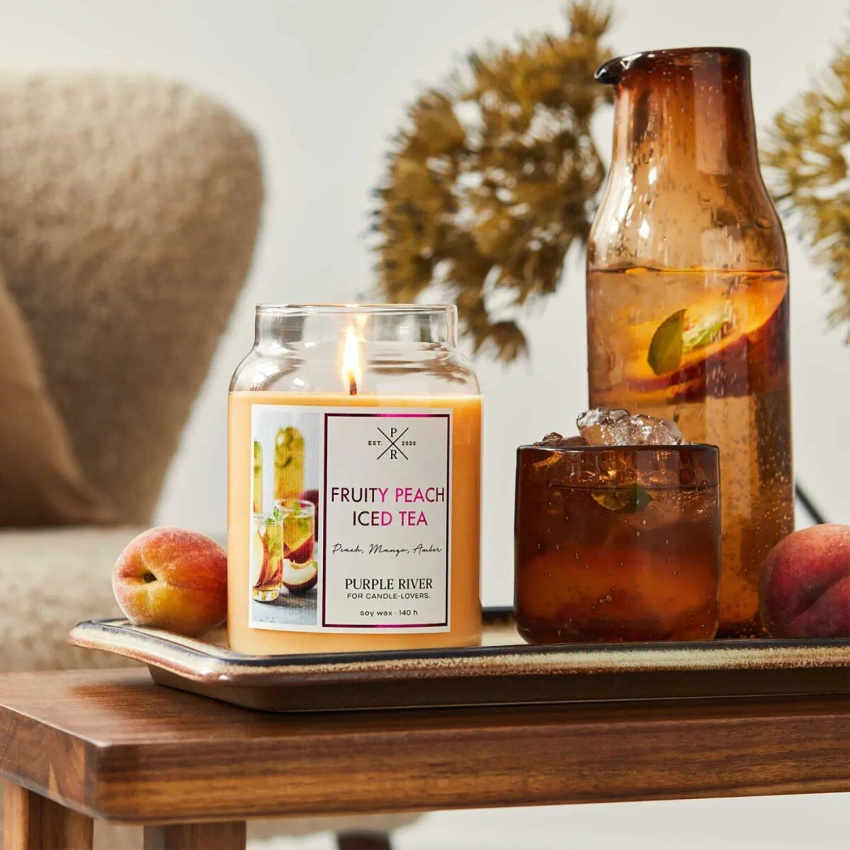 Duftkerze soja	Fruity Peach Iced Tea Purple River 623 g