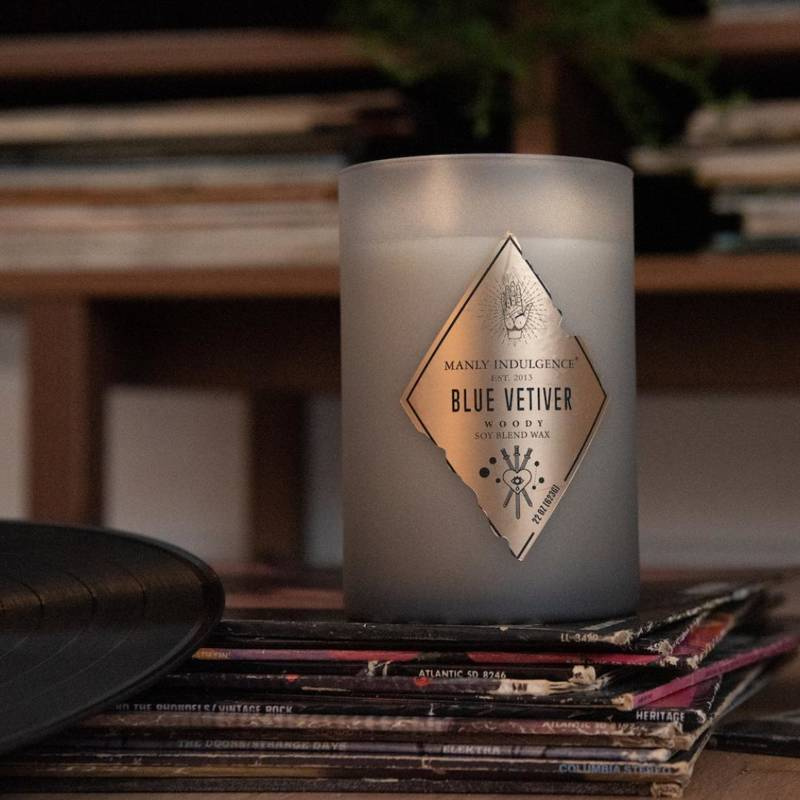 Bougie parfumée de soja pour homme Blue Vetiver Colonial Candle